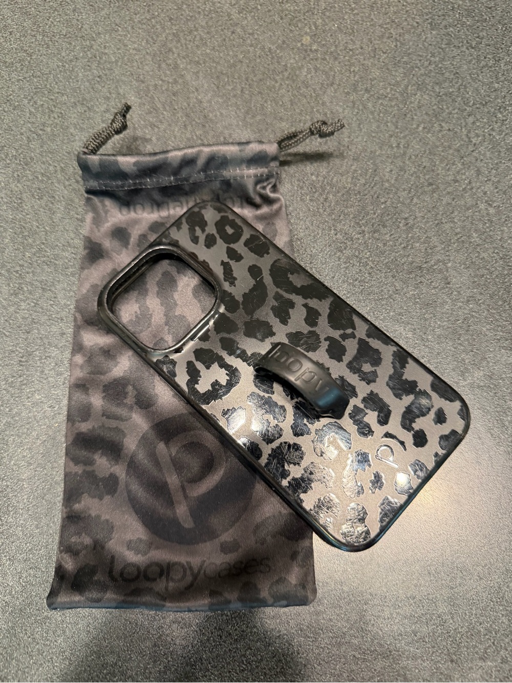 Loopy Case Black Leopard Print Phone Case iPhone 13 Pro